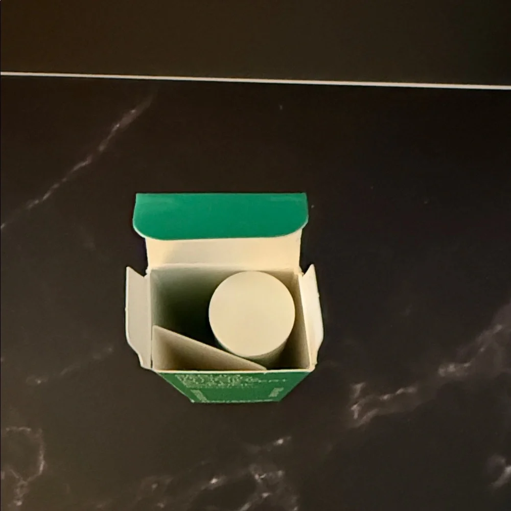 Innisfree Green Tea Caffeine Bright-Eye Serum